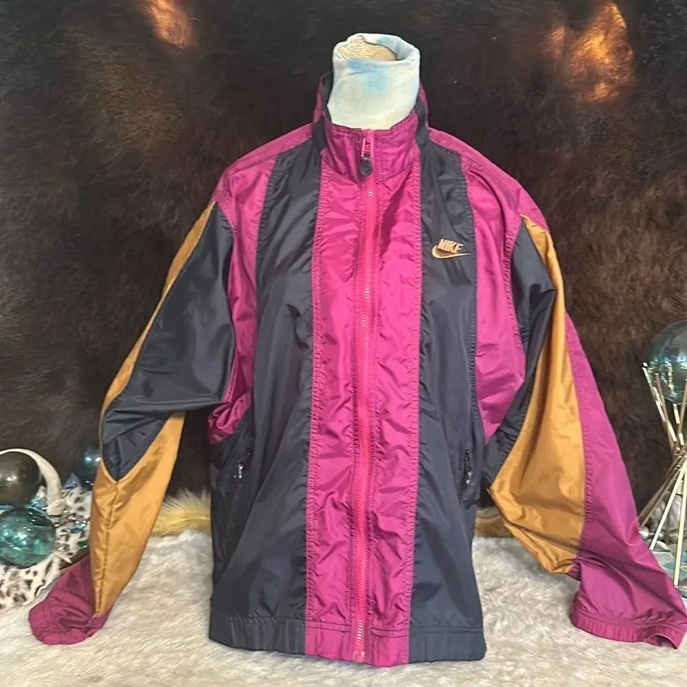 Vintage 1990s Nike windbreaker/track jacket 10/12 (5250)